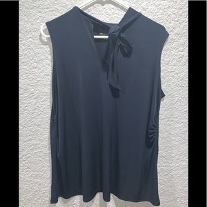 New Additions Maternity Blouse Large